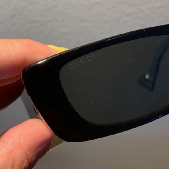 Gucci🔥 - Picture 7 of 9